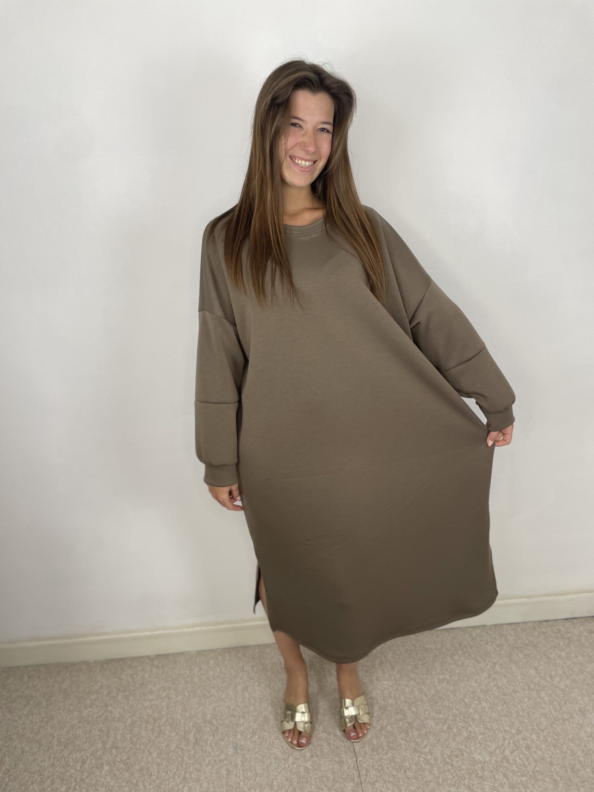 The Cozy Oversized Dress βπ€ - Afbeelding 5